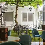 Cavour 30tre - Moderno Per Tradizione Stresa