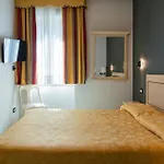 Hotel Cavour 30tre - Moderno Per Tradizione
