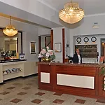 Hotel Cavour 30tre - Moderno Per Tradizione