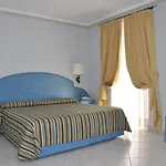 Cavour 30tre - Moderno Per Tradizione Hotel Stresa