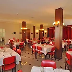 فندق Cavour 30tre - Moderno Per Tradizione 3*