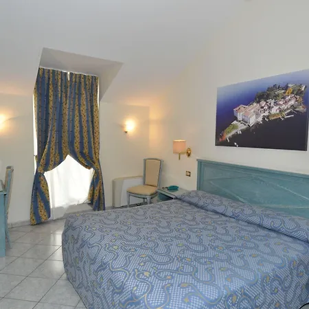 Moderno Hotel