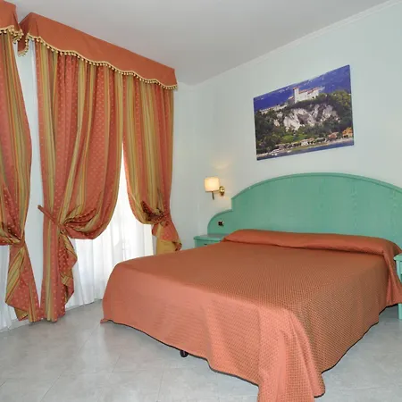 Hotel Moderno Stresa