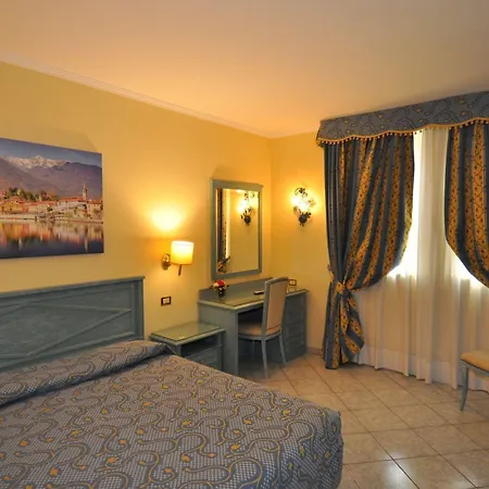 Moderno 3* Stresa