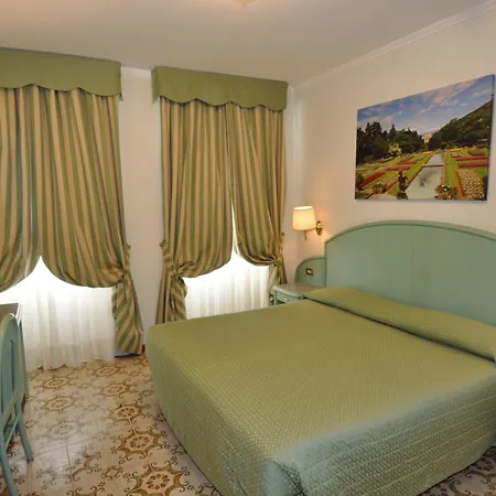 Hotel Moderno