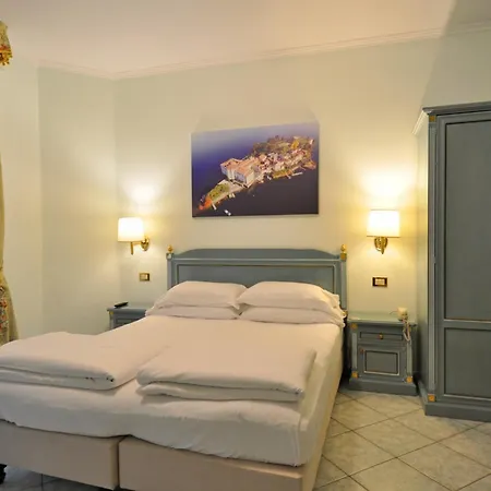 Moderno Stresa
