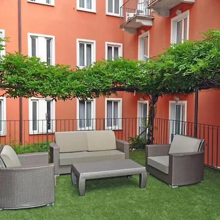 Cavour 30tre - Moderno Per Tradizione Hotell Stresa