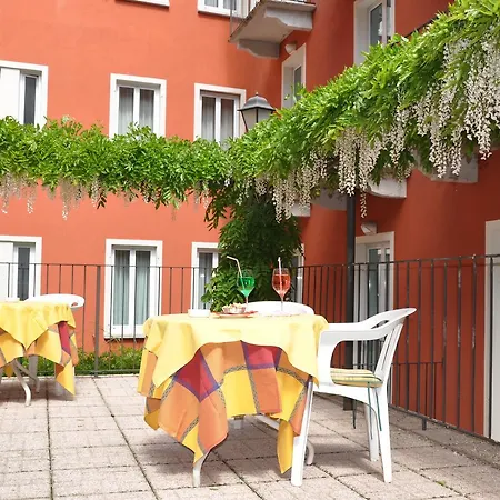 Moderno 3* Stresa