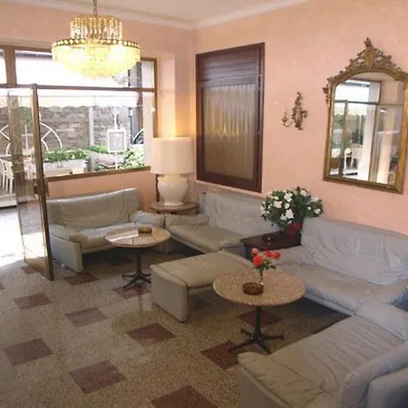 Moderno - Cavour 30tre מלון