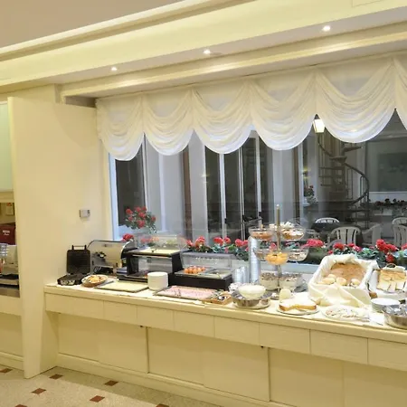 Hotel Moderno Stresa