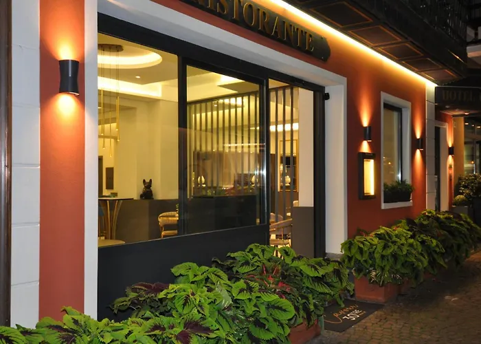 Cavour 30tre - Moderno