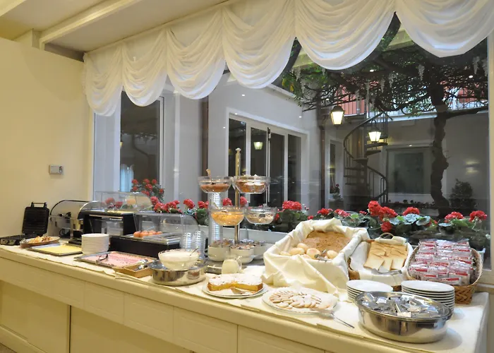 Cavour 30tre - Moderno Stresa