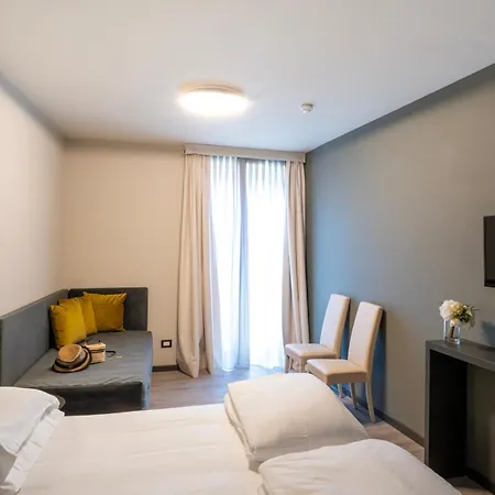 فندق Cavour 30tre - Moderno