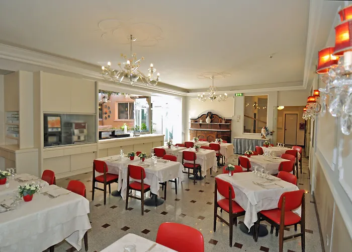 Cavour 30tre - Moderno Stresa